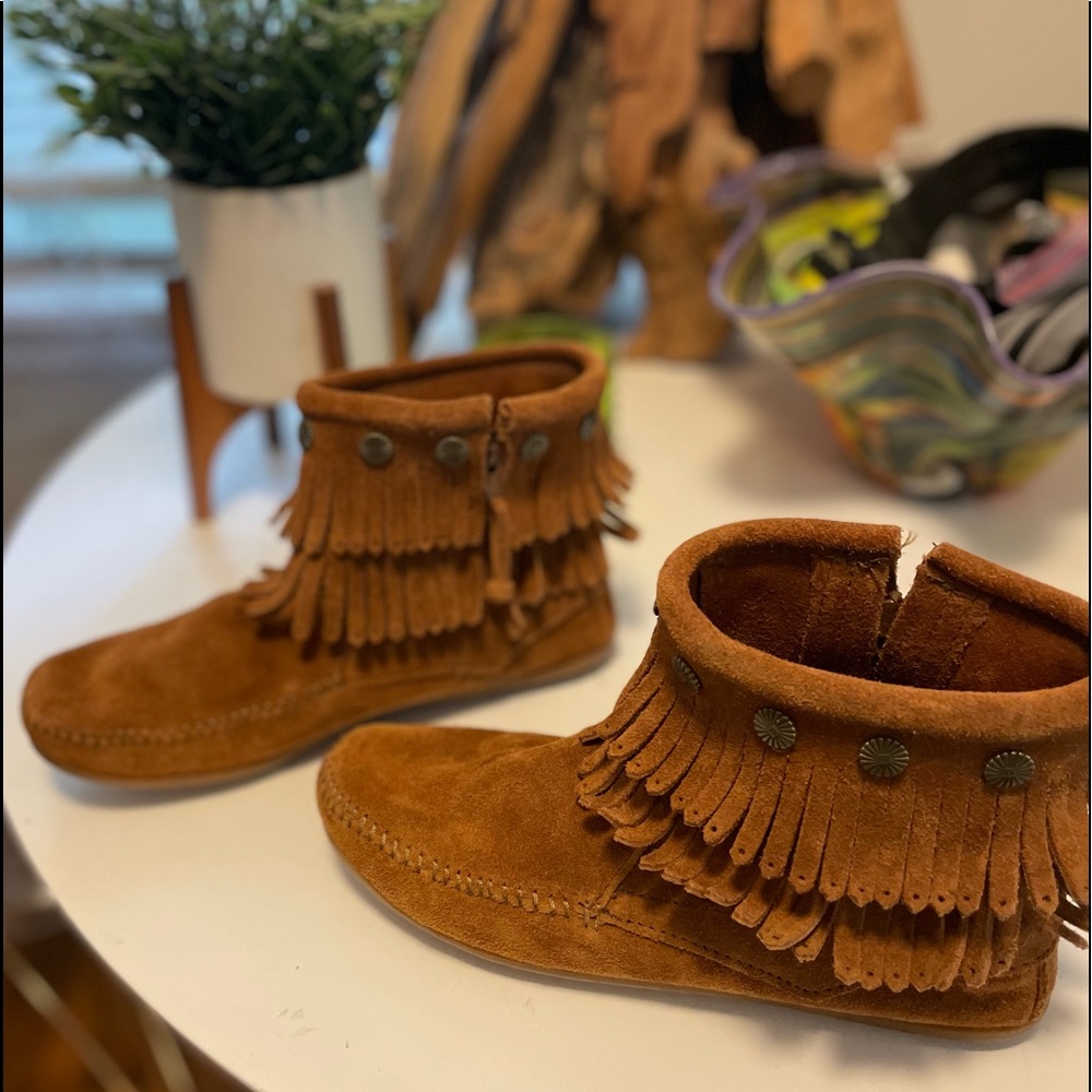 . Minnetonka fringe suede bootie